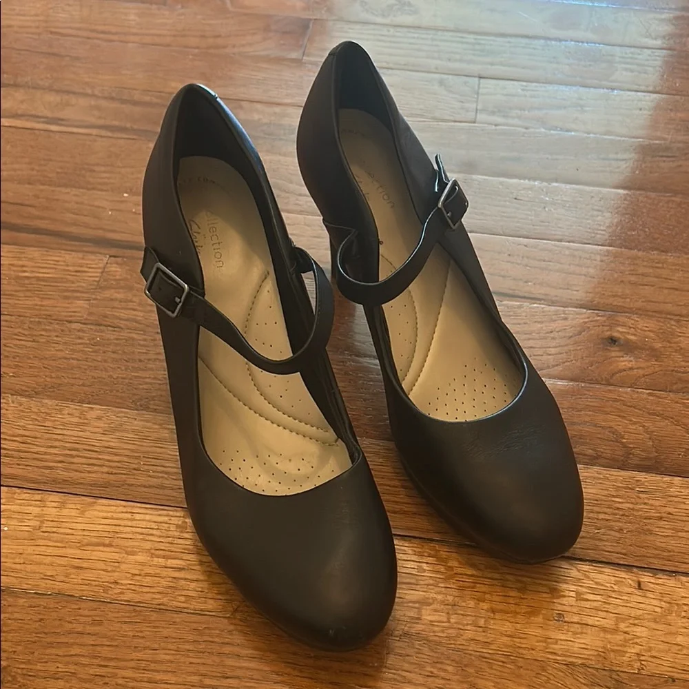Clarks Ambry Shine Black Leather Mary Jane Heel Shoes Sz 8.5 M - Picture 4 of 11